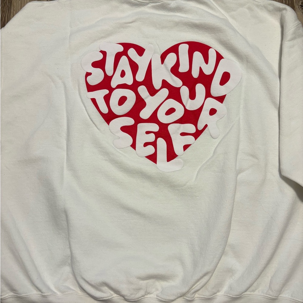 ARULA Cream Sweatshirt with Graphic